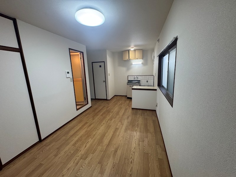 リバーサイド岩屋の内装写真