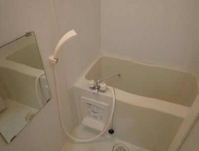 バス・シャワールーム　お風呂です