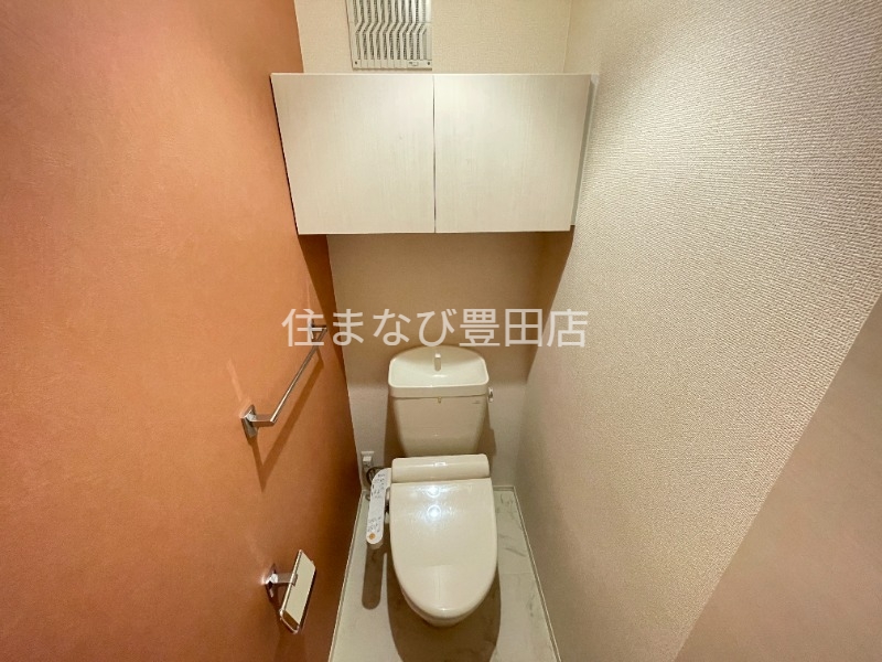 トイレ　同型タイプ
