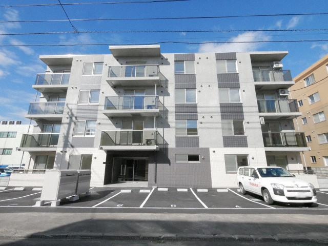建物外観　☆地下鉄東西線南郷7丁目駅まで徒歩7分！