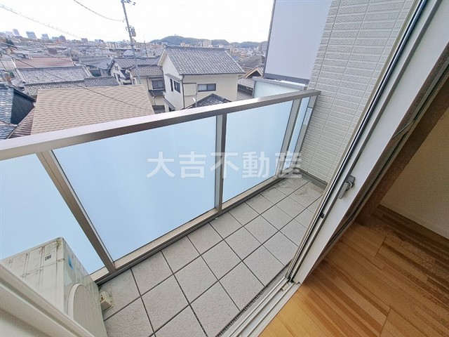 バルコニー　※別部屋の写真です