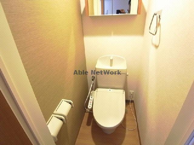 トイレ　トイレ