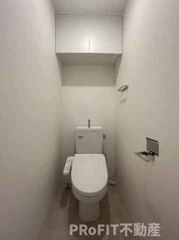 【大阪市浪速区浪速西のマンションのトイレ】