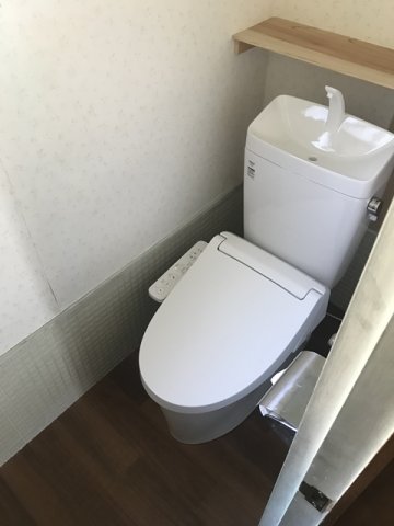 【桜ケ丘U邸貸家のトイレ】