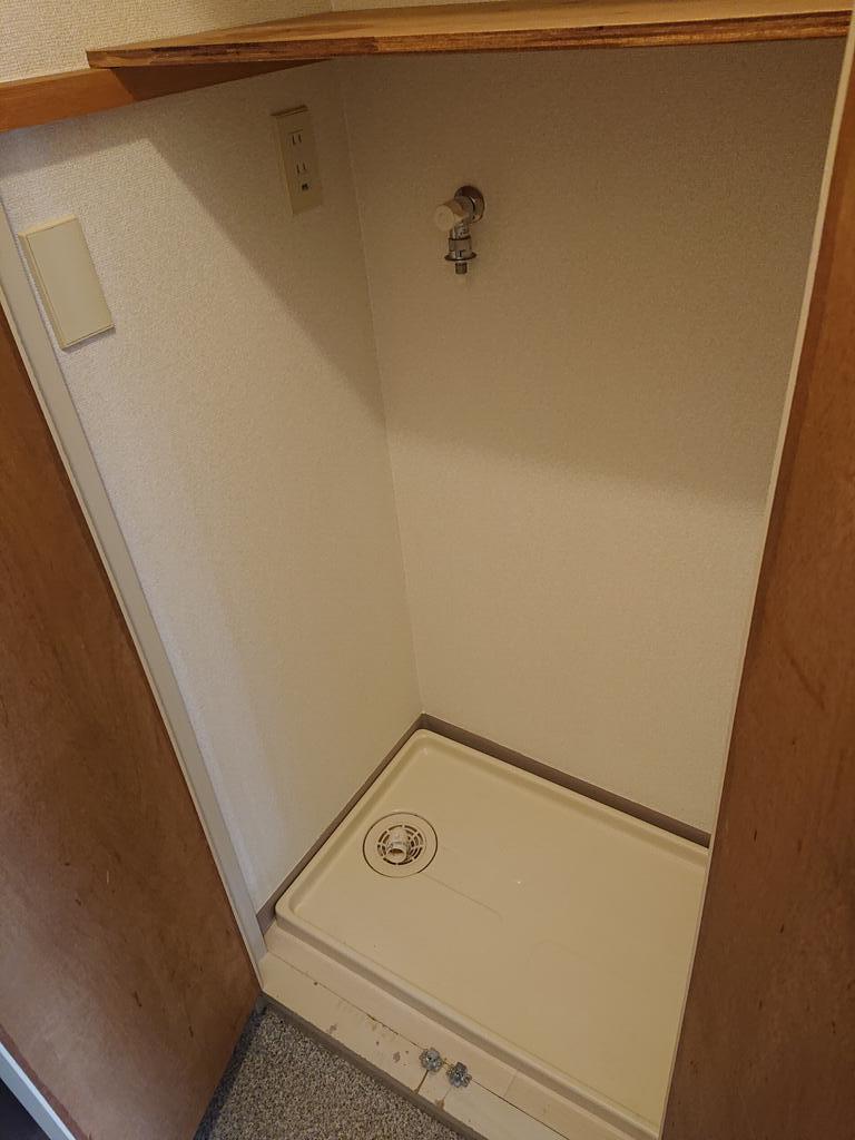 洗面設備　室内洗濯機
