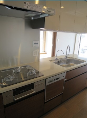 キッチン　※建物内の別部屋参考写真です♪