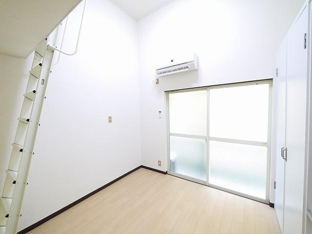 その他部屋・スペース　コンパクトで使いやすい洋室です