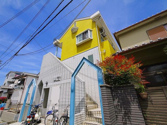 建物外観　外観は落ち着いています