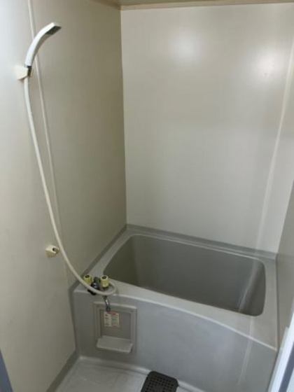 バス・シャワールーム　※他号室の写真です