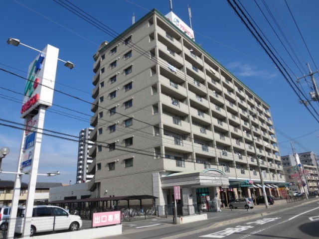 広島市安佐南区東原のマンションの建物外観