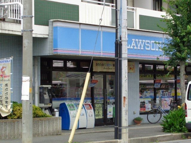 【川越市大字富士見のアパートのコンビニ】