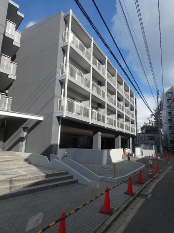 福岡市中央区赤坂のマンションの建物外観