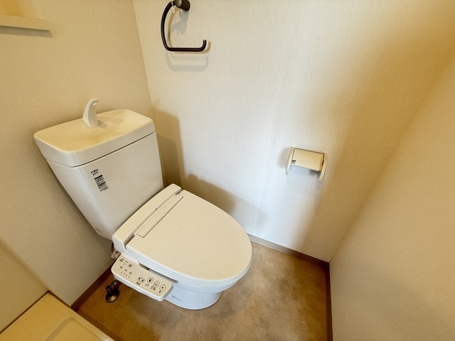 トイレ　他号室の写真です