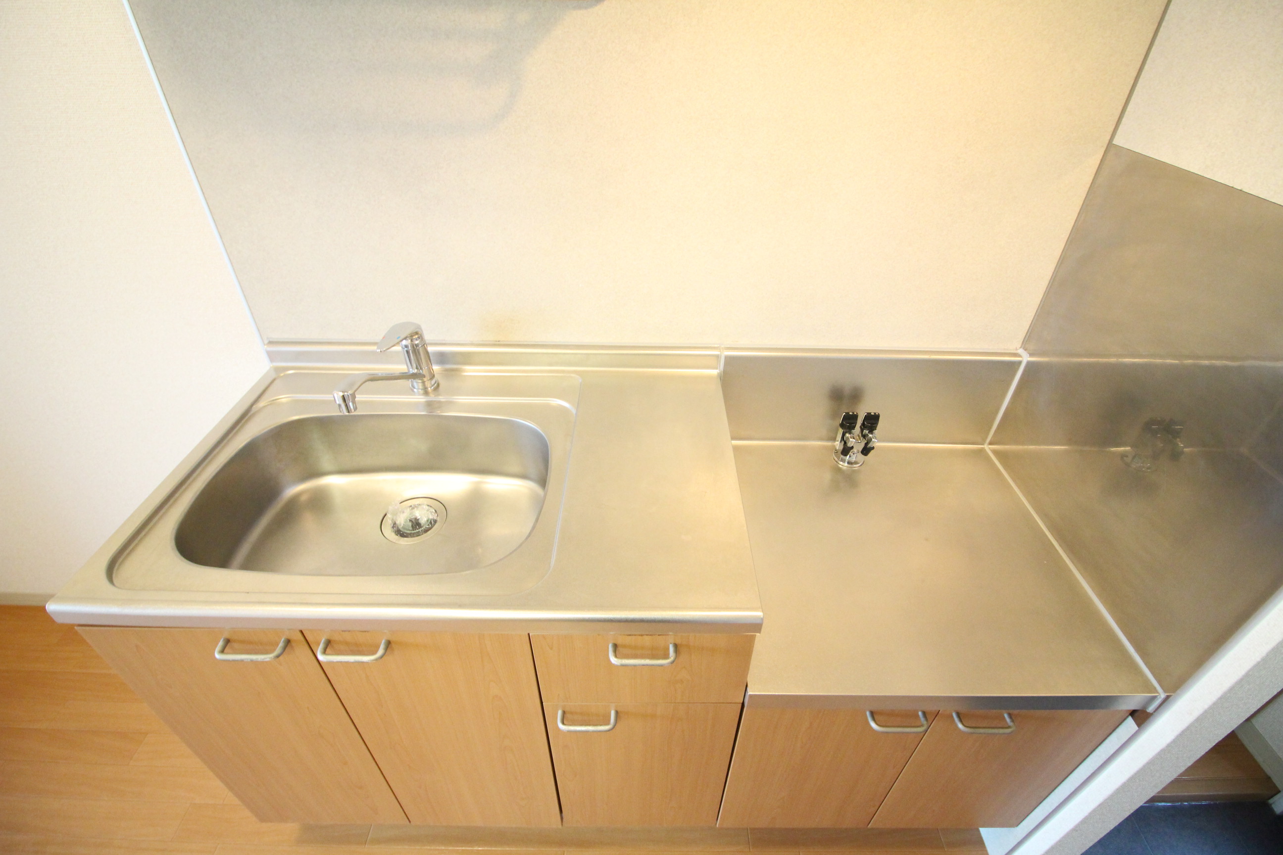 キッチン　収納もしっかりあるキッチン♪