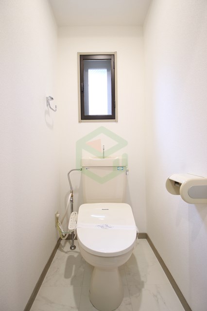 トイレ　コンパクトで使いやすいトイレです