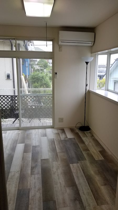 居室・リビング　反転参照