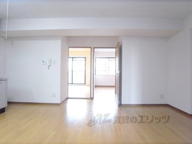 居室・リビング　居室