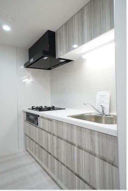 キッチン　※同物件・別部屋写真になります。