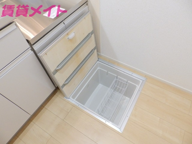 収納　反転参考写真