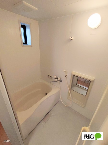 バス・シャワールーム　同物件別部屋