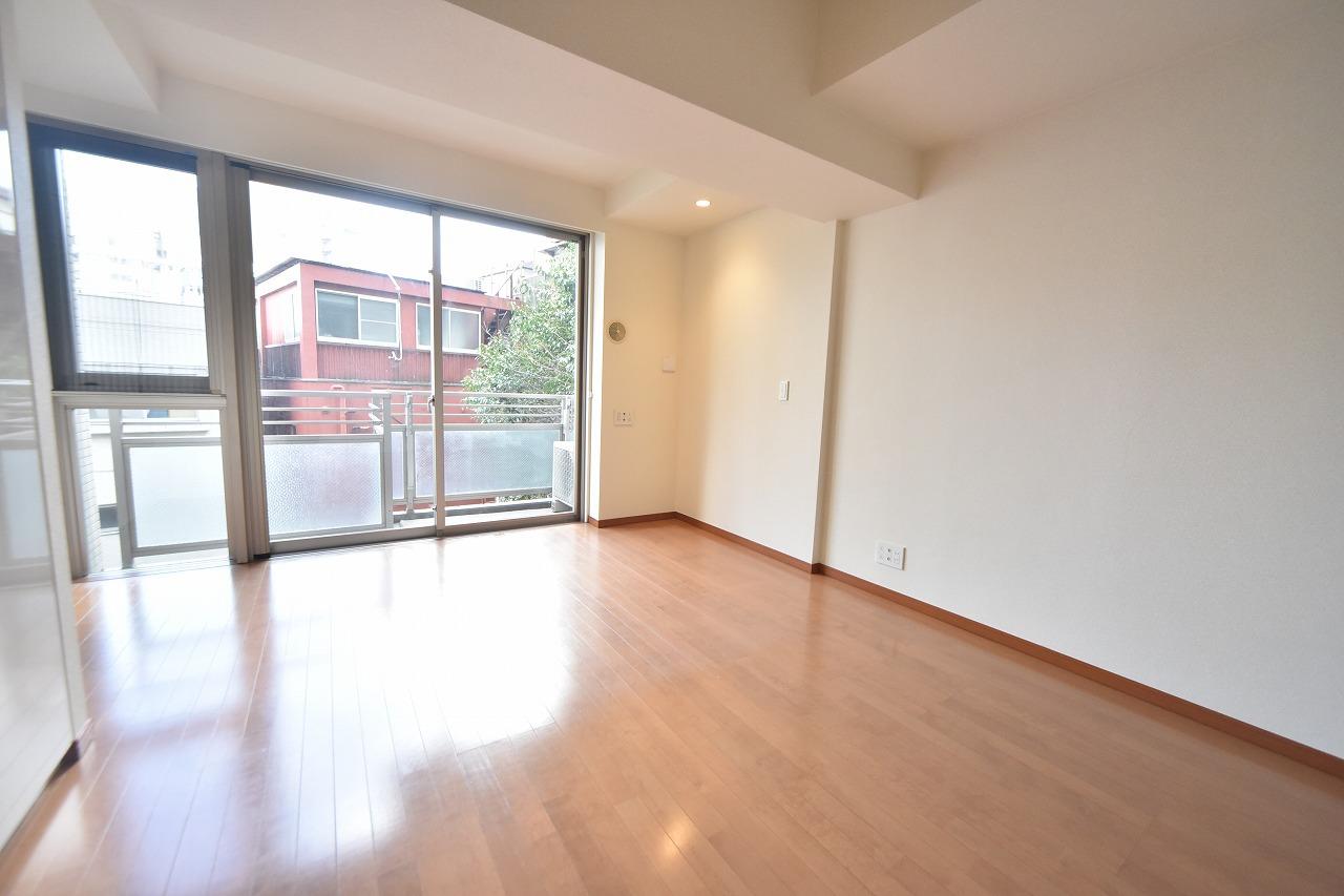 居室・リビング　内観1