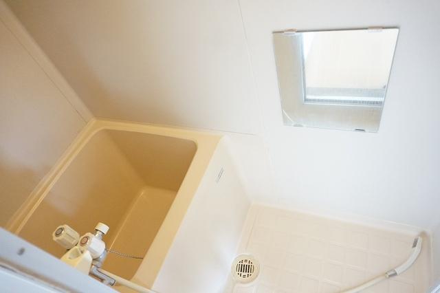 バス・シャワールーム　浴室