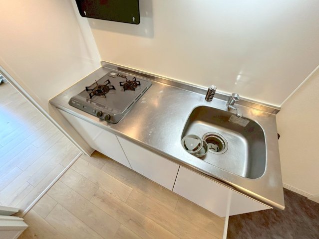 キッチン　作業のしやすい広めのキッチンです。