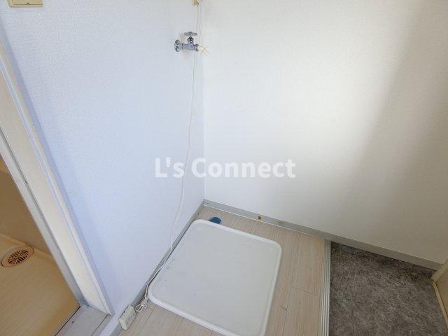 その他設備　洗濯機置き場もあります。