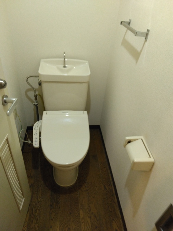 トイレ　別室参考画像