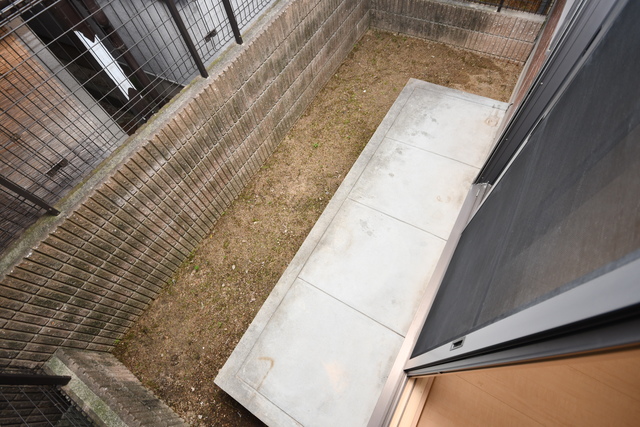 バルコニー　バルコニー