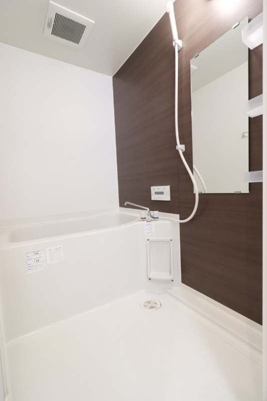 バス・シャワールーム　図面と現状に相違がある場合には現状を優先