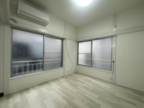 都営大江戸線/牛込神楽坂駅 歩2分