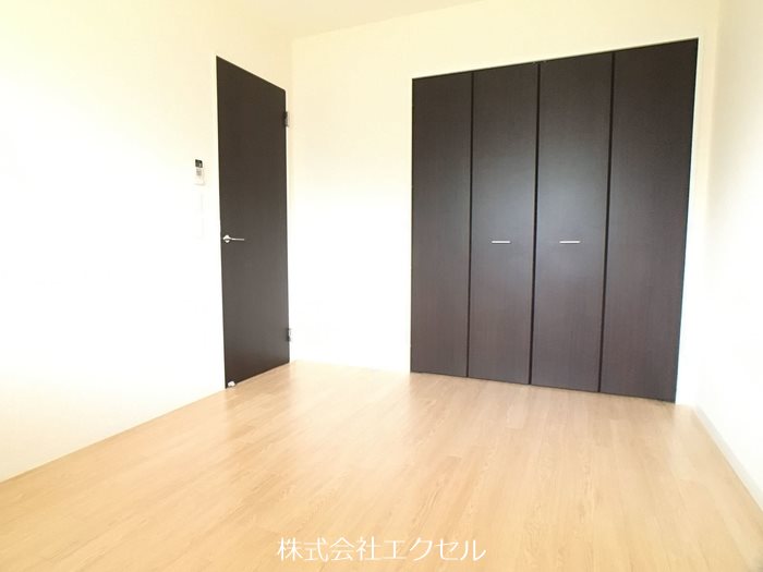 その他部屋・スペース　フローリングの室内です。