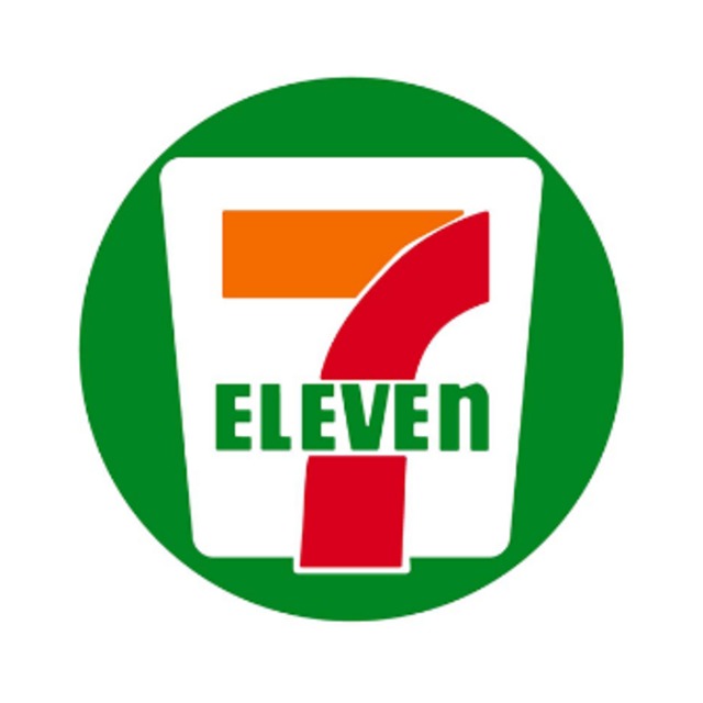 コンビニ　セブンイレブン練馬東大泉NTTビル店（コンビニ）まで320m