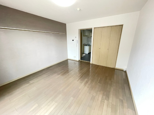 居室・リビング　洋室１０帖あります。