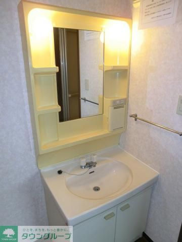 洗面設備　嬉しい独立洗面台