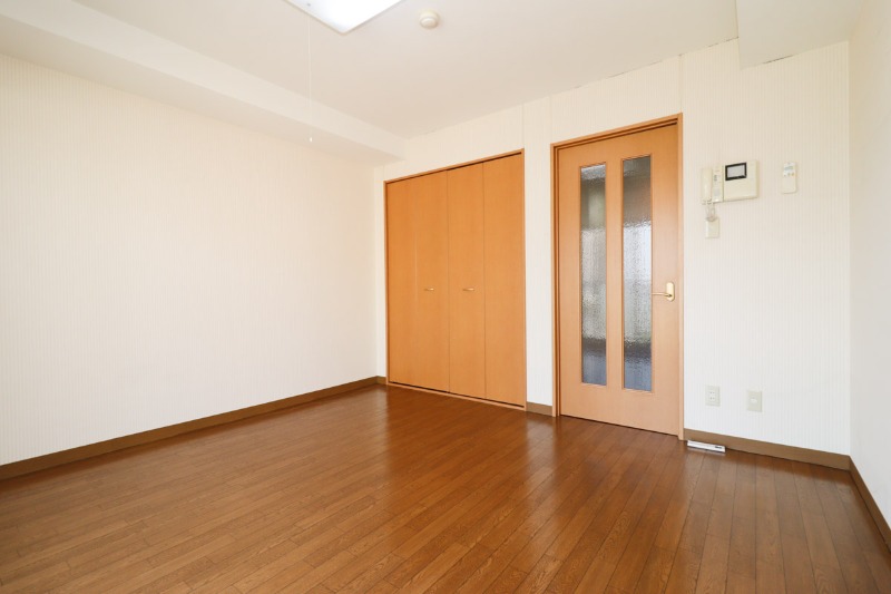 居室・リビング　図面と現状に相違がある場合には現状を優先