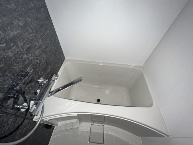 バス・シャワールーム　お風呂で日々の疲れを落としましょう