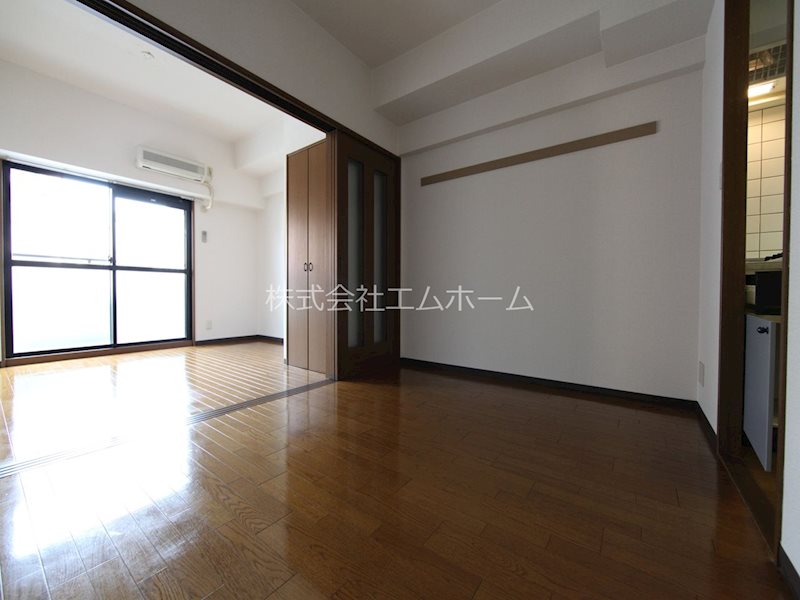 その他　ＤＫ8.5帖　洋室6.5帖とつなげても仕切っても使えます