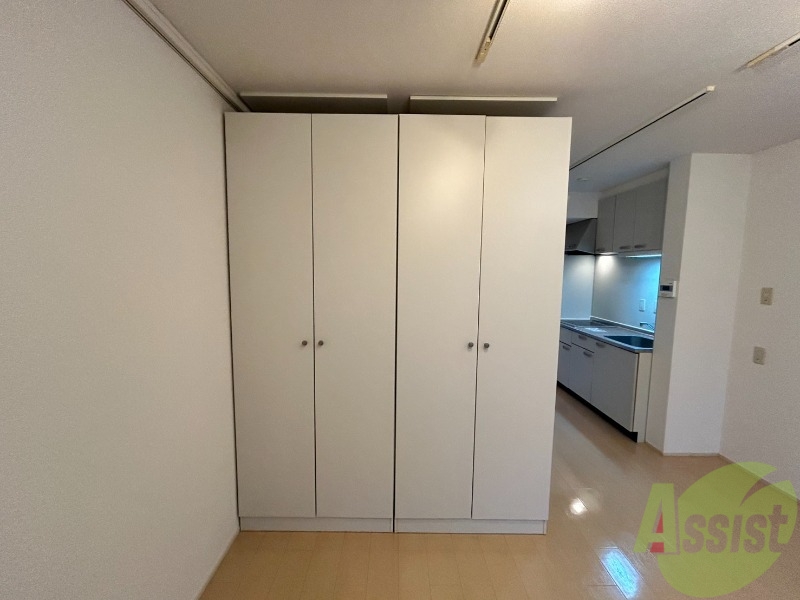 収納　背の高いクローゼットの中身は後ほどお見せ致します。