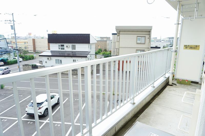 バルコニー　バルコニー