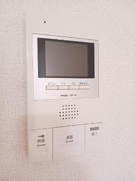 その他設備　カメラ付インターホン