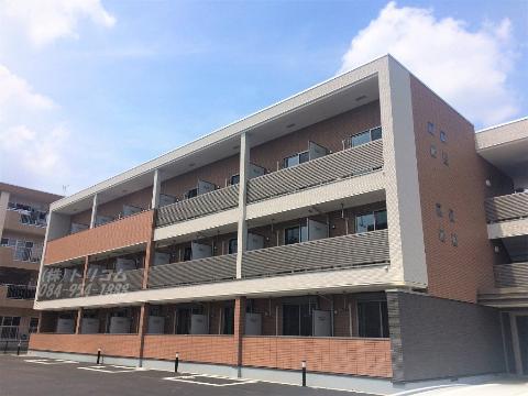 建物外観　外観写真（昼）