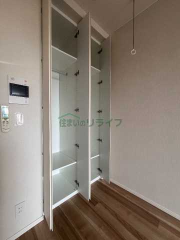 収納　同タイプ別部屋参考写真となります。