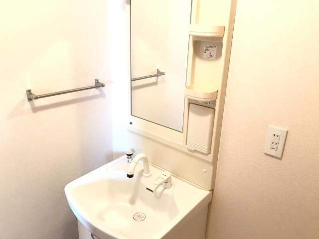 洗面設備　洗髪洗面化粧台