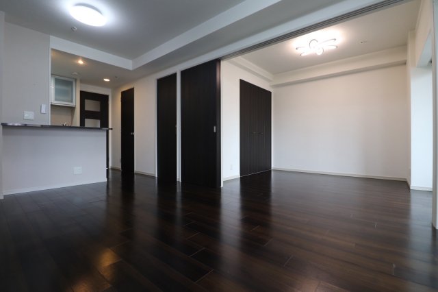 居室・リビング　エステムコート谷町四丁目　リビング