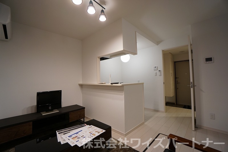 居室・リビング　※別号室写真　現況優先