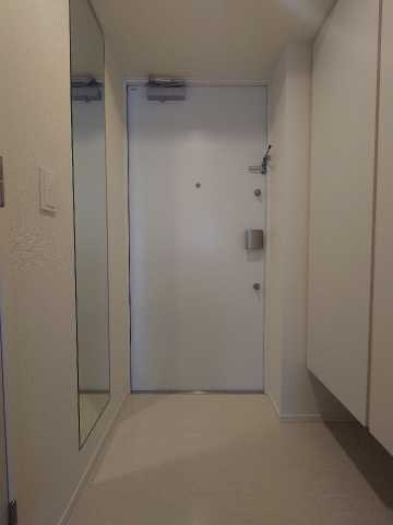 玄関　別部屋の参考写真です。