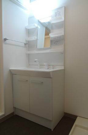 洗面設備　洗面所です※別号室の参考写真になります。