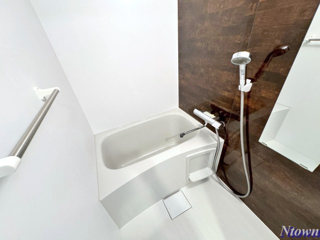 バス・シャワールーム　日々の疲れを癒すお風呂付です